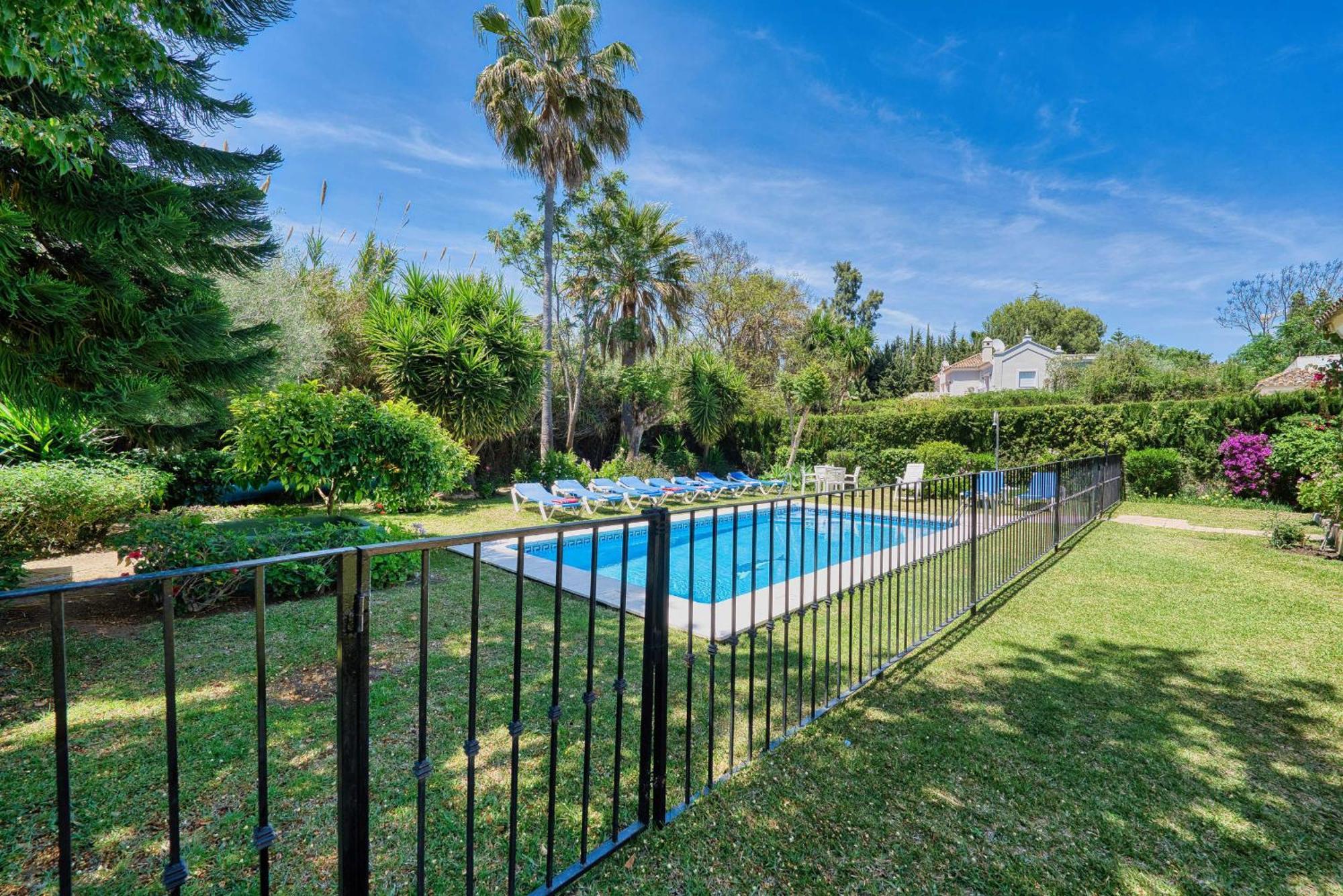 1106 Marbella Large Family Villa Εστεπόνα Εξωτερικό φωτογραφία